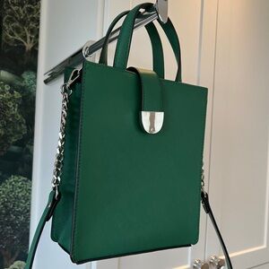 Elegant Green Tote Bag